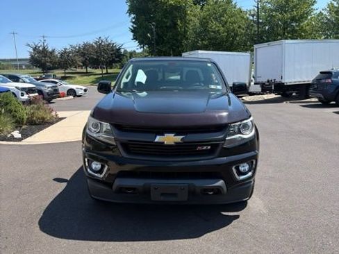 Used 2015 Chevrolet Colorado Z71 AWD/4WD image 3