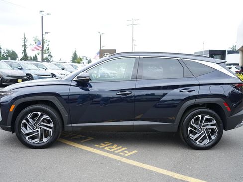 Used 2025 Hyundai Tucson Limited AWD/4WD image 8