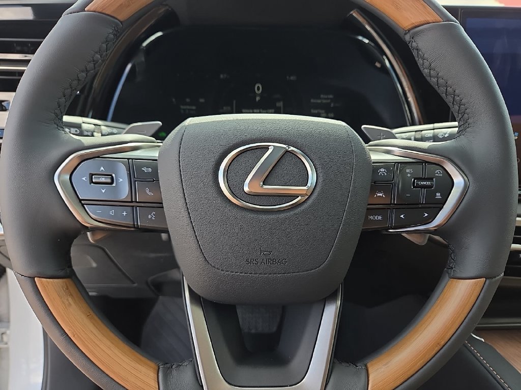 New 2026 Lexus RX 350h AWD/4WD image 25
