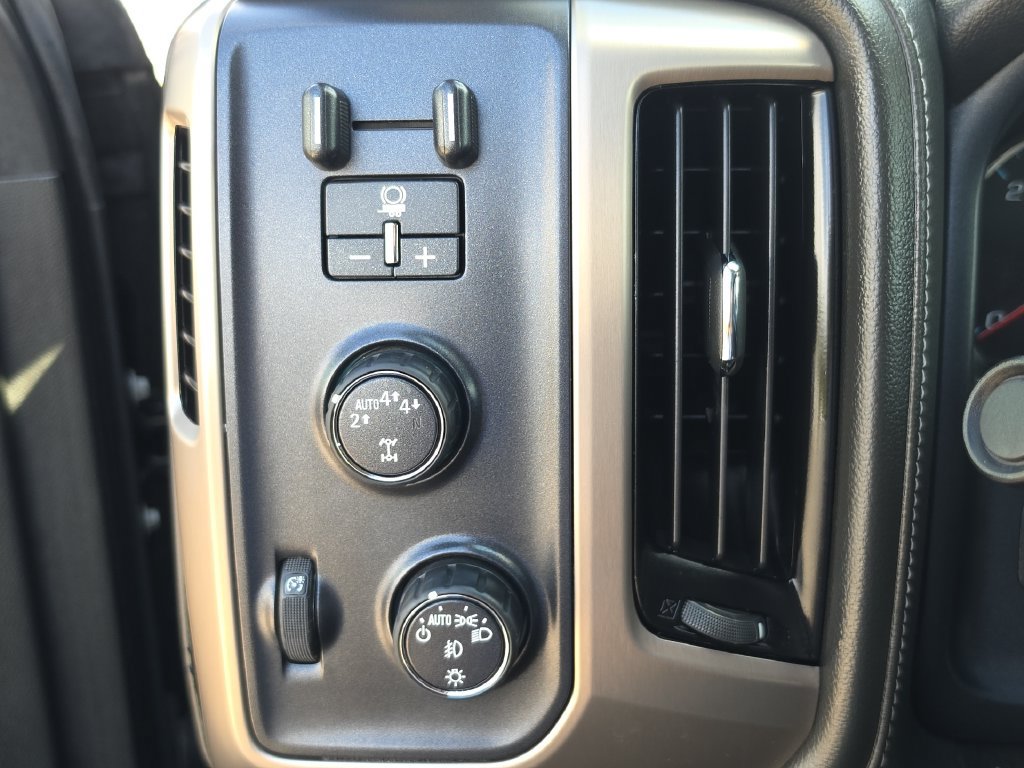 Used 2018 GMC Sierra 1500 Denali AWD/4WD image 21