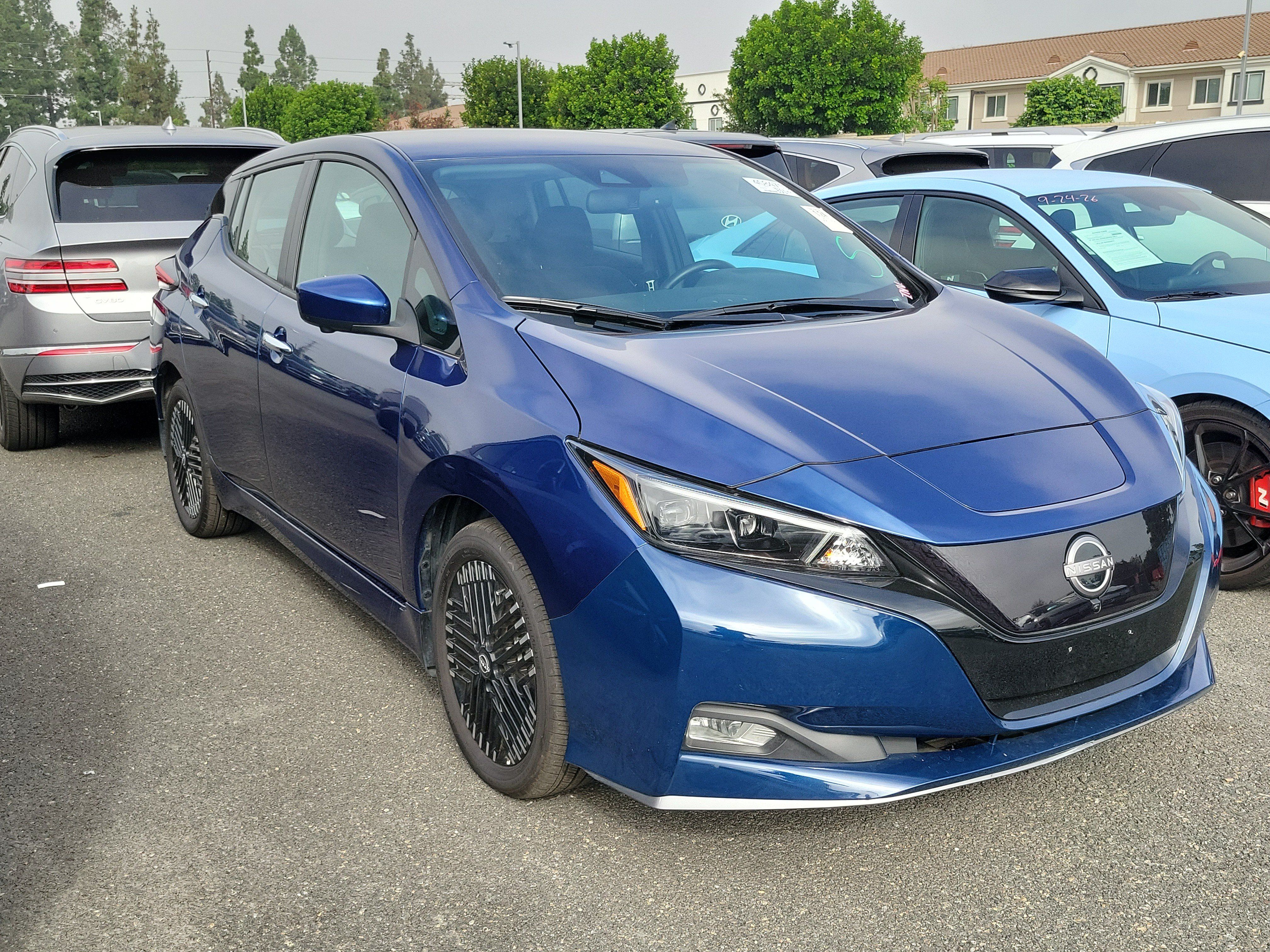 Used 2025 Nissan Leaf SV Plus FWD image 3