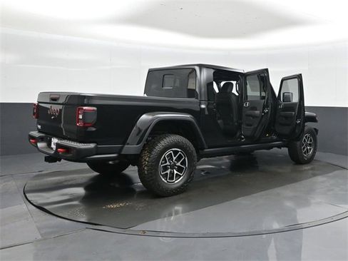 New 2025 Jeep Gladiator Rubicon image 47