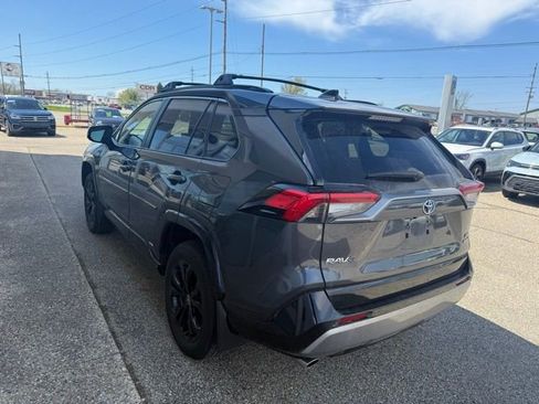Used 2024 Toyota RAV4 XSE w/ Weather Package AWD/4WD image 6