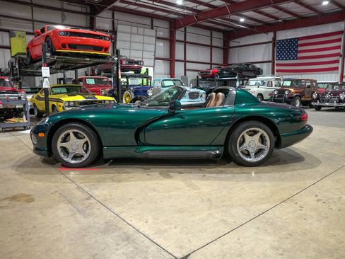 Used 1995 Dodge Viper RT/10 RWD image 4