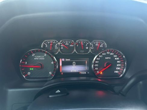 Used 2015 GMC Sierra 2500 SLE w/ All-Terrain HD Package image 13