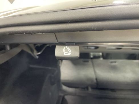 Used 2018 Chevrolet Malibu LT FWD image 26
