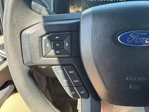 Used 2016 Ford F150 XL w/ Equipment Group 101A Mid AWD/4WD image 38