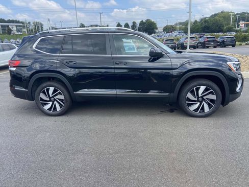New 2026 Volkswagen Atlas SEL AWD/4WD image 10