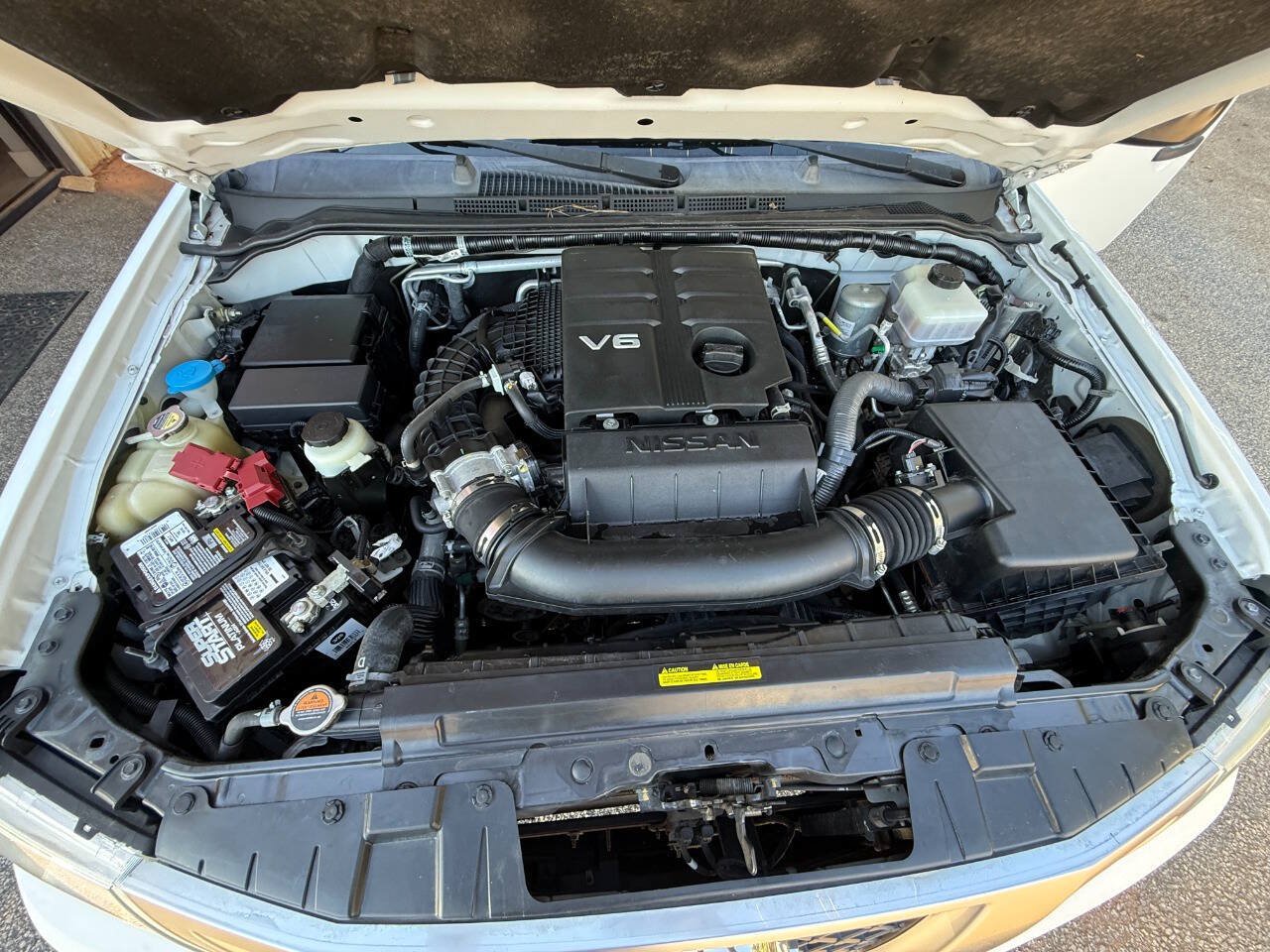 Used 2020 Nissan Frontier SV RWD image 21