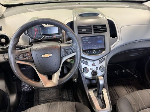 Used 2016 Chevrolet Sonic LT w/ Driver Confidence Package FWD image 16
