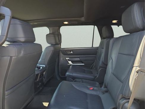 Used 2024 Toyota Sequoia Platinum w/ TRD Off-Road Package AWD/4WD image 19