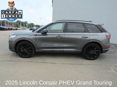 Used 2025 Lincoln Corsair Grand Touring w/ Equipment Group 302A AWD/4WD image 2