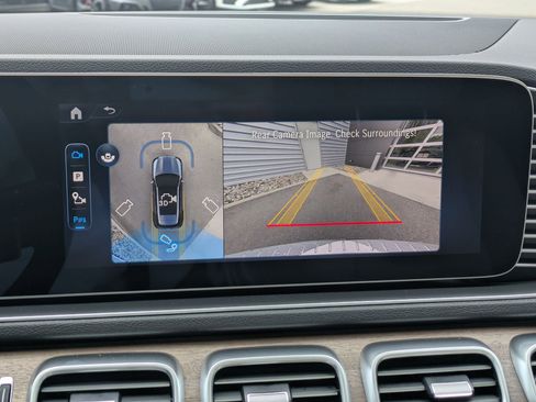 New 2026 Mercedes-Benz GLE 450e 4MATIC image 13
