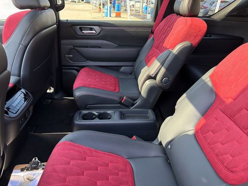 New 2026 Nissan Armada NISMO AWD/4WD image 30