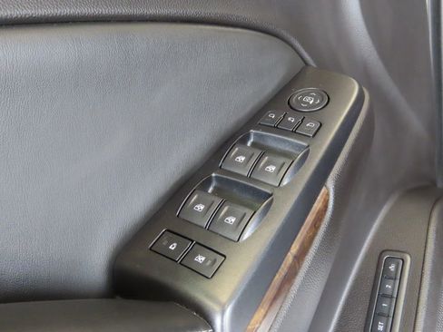 Used 2015 Chevrolet Tahoe LT w/ Luxury Package image 27