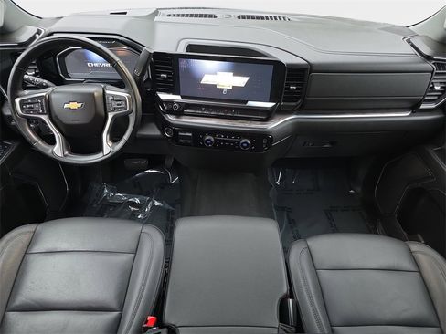 Used 2024 Chevrolet Silverado 2500 LTZ image 10