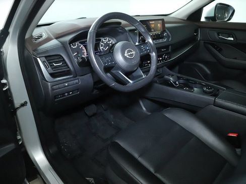 Certified 2023 Nissan Rogue SV w/ SV Premium B Package AWD/4WD image 20