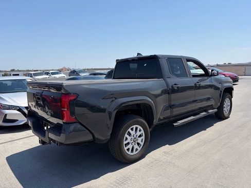 Used 2025 Toyota Tacoma SR5 AWD/4WD image 2