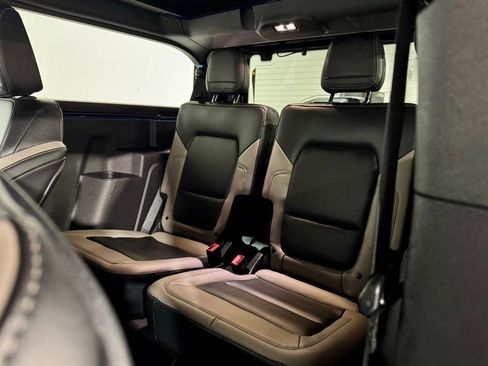 Used 2024 Ford Bronco Big Bend image 25