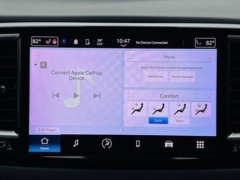 Used 2023 Chrysler Pacifica Touring-L image 21