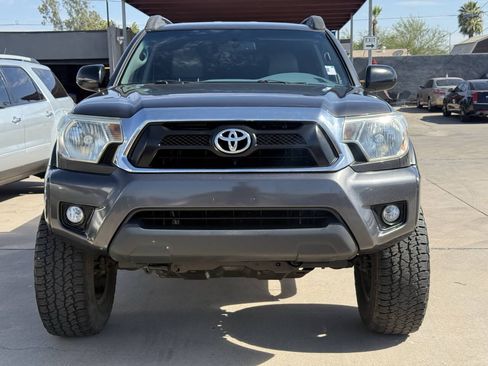 Used 2013 Toyota Tacoma PreRunner w/ TRD Off-Road Pkg RWD image 4