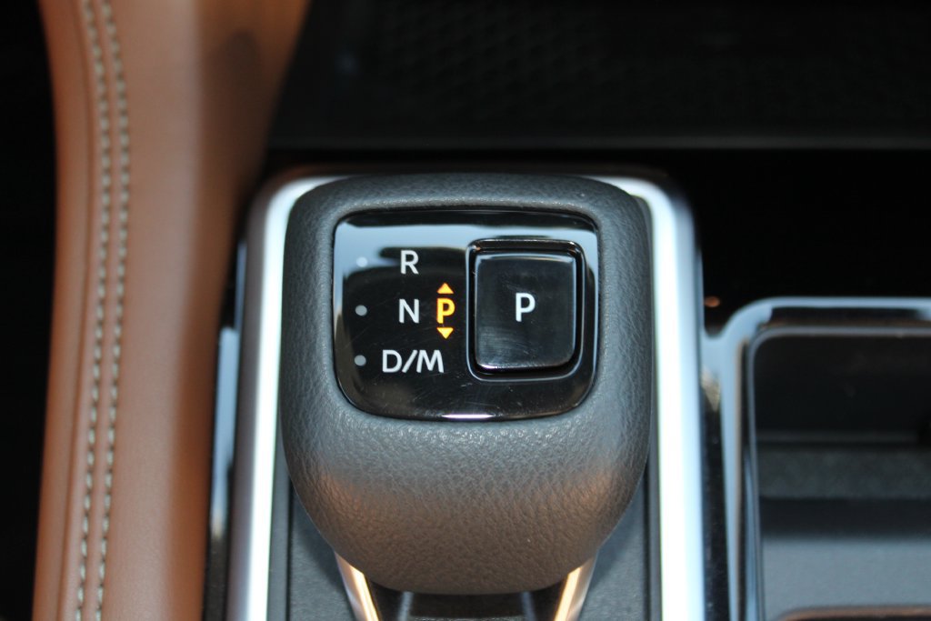 Used 2025 Nissan Pathfinder Platinum w/ Cargo Package AWD/4WD image 33