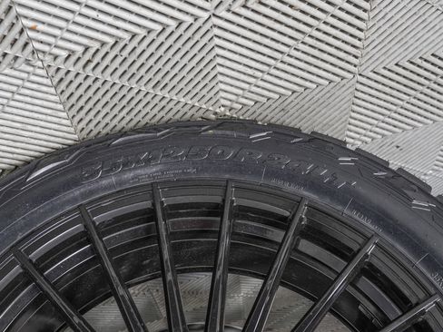 Used 2026 Cadillac Escalade V w/ LPO, ONYX Package image 42