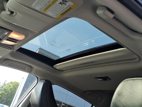 Certified 2024 Subaru Crosstrek 2.5i Limited AWD/4WD image 8