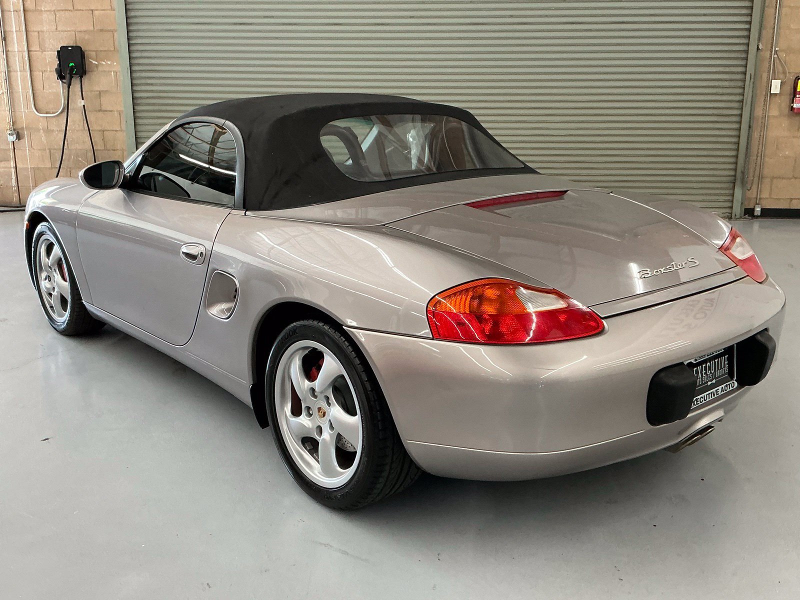 Used 2002 Porsche Boxster S RWD image 15