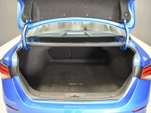 Certified 2023 Nissan Sentra SV FWD image 30