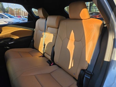 Used 2025 Lexus RX 350 RX 350 w/ Technology Package image 17