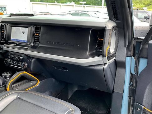 Used 2022 Ford Bronco Badlands AWD/4WD image 16