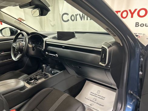 Used 2025 MAZDA CX-50 AWD 2.5 S w/ Premium Package image 12