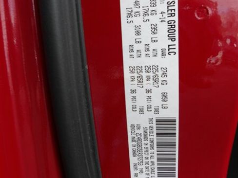 Used 2014 Dodge Grand Caravan SE image 26