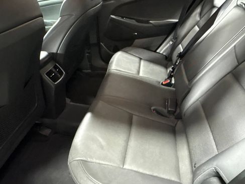 Used 2017 Hyundai Tucson SE Plus AWD/4WD image 25