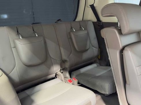 Used 2016 Lexus GX 460 w/ Navigation Package AWD/4WD image 18
