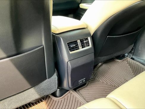 Used 2022 Lexus RX 350 FWD w/ Premium Package image 9