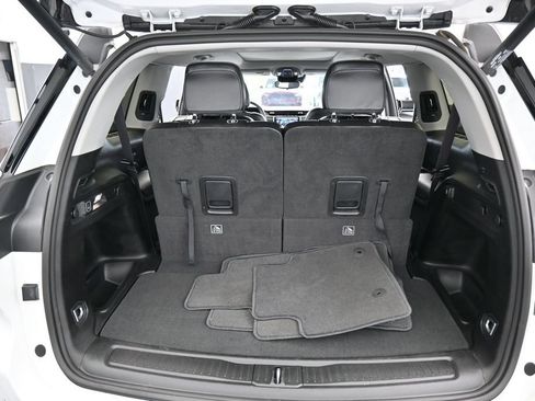 Used 2023 Jeep Grand Cherokee L Limited AWD/4WD image 44