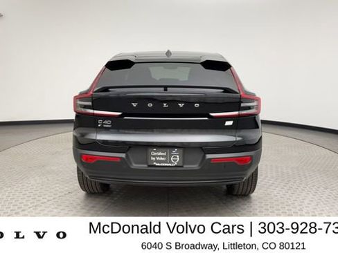 Certified 2023 Volvo C40 P8 Recharge Ultimate AWD/4WD image 3