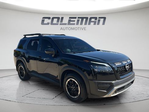 Used 2024 Nissan Pathfinder Rock Creek AWD/4WD image 2