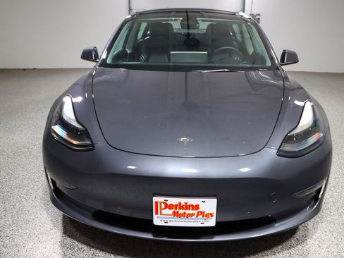 Used 2022 Tesla Model 3 Long Range image 4
