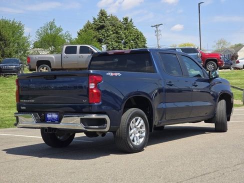 Used 2023 Chevrolet Silverado 1500 LT AWD/4WD image 17