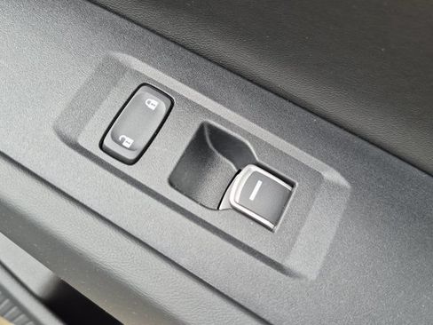 Used 2025 Honda Accord SE image 33