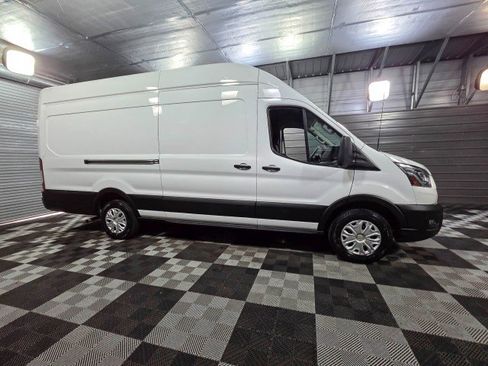 Used 2023 Ford Transit 350 148''WB High Roof Minivan/Van w/ Load Area Protection Package image 9