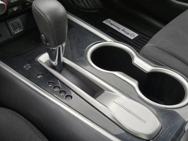 Used 2020 Nissan Pathfinder S FWD image 29