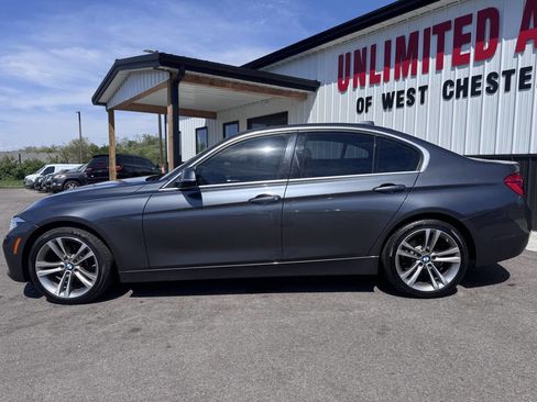 Used 2017 BMW 328d xDrive Sedan w/ Premium Package AWD/4WD image 8