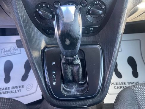 Used 2015 Ford Transit Connect XL image 14