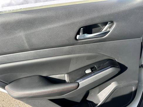 New 2025 Nissan Altima 2.5 SR image 14