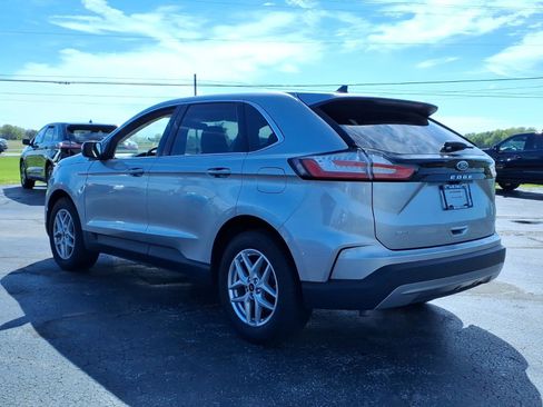 Used 2023 Ford Edge SEL w/ Convenience Package AWD/4WD image 4