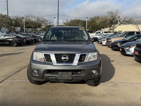 Used 2019 Nissan Frontier SV w/ Value Truck Package image 2